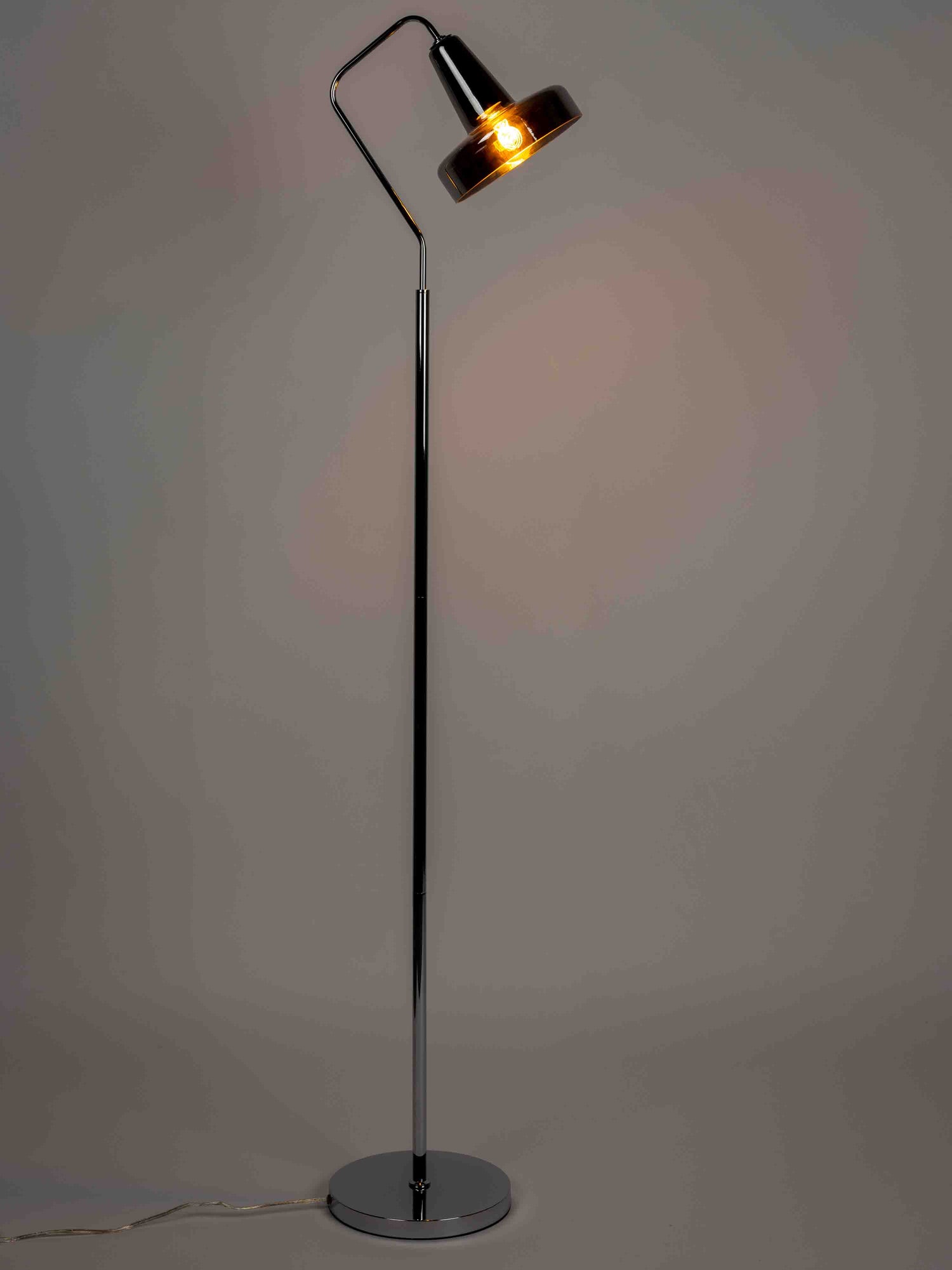 Ashin Floor Lamp - 2 Colour Options