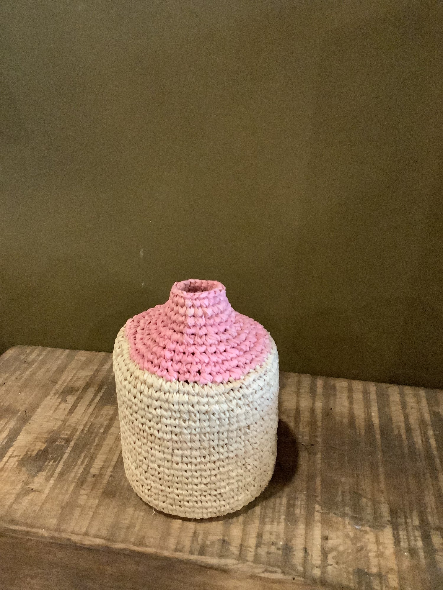 Small Woven Bud/Bottle Vase - Pink Top