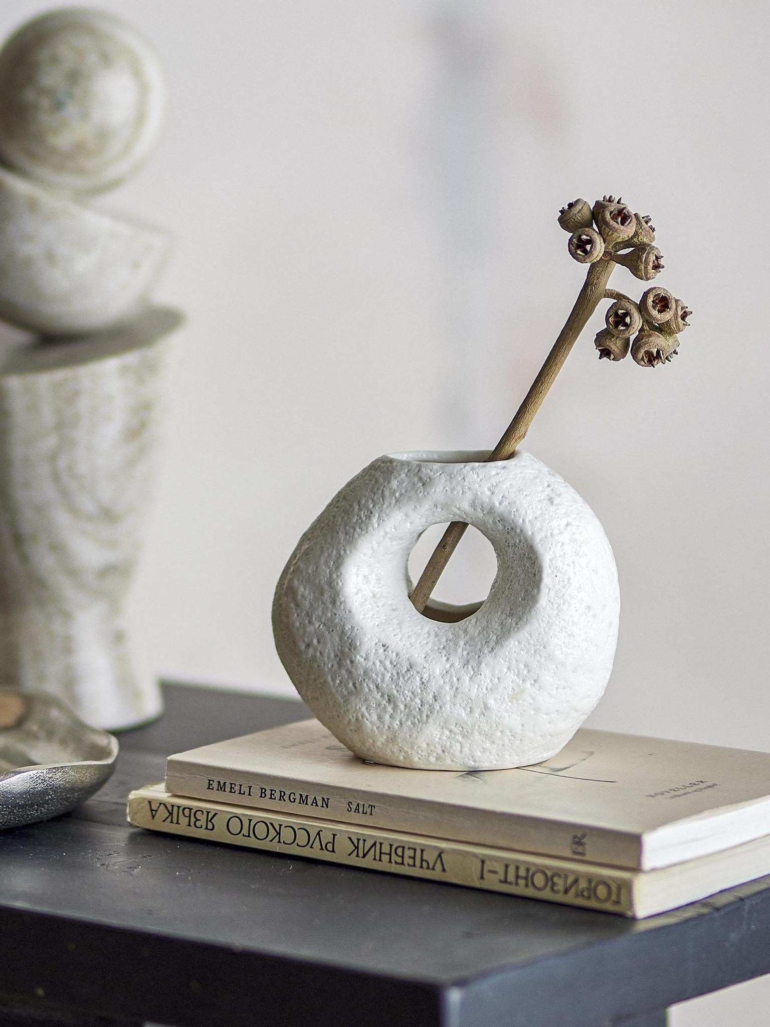 Caia Vase - White - Stoneware - 2 Sizes Available