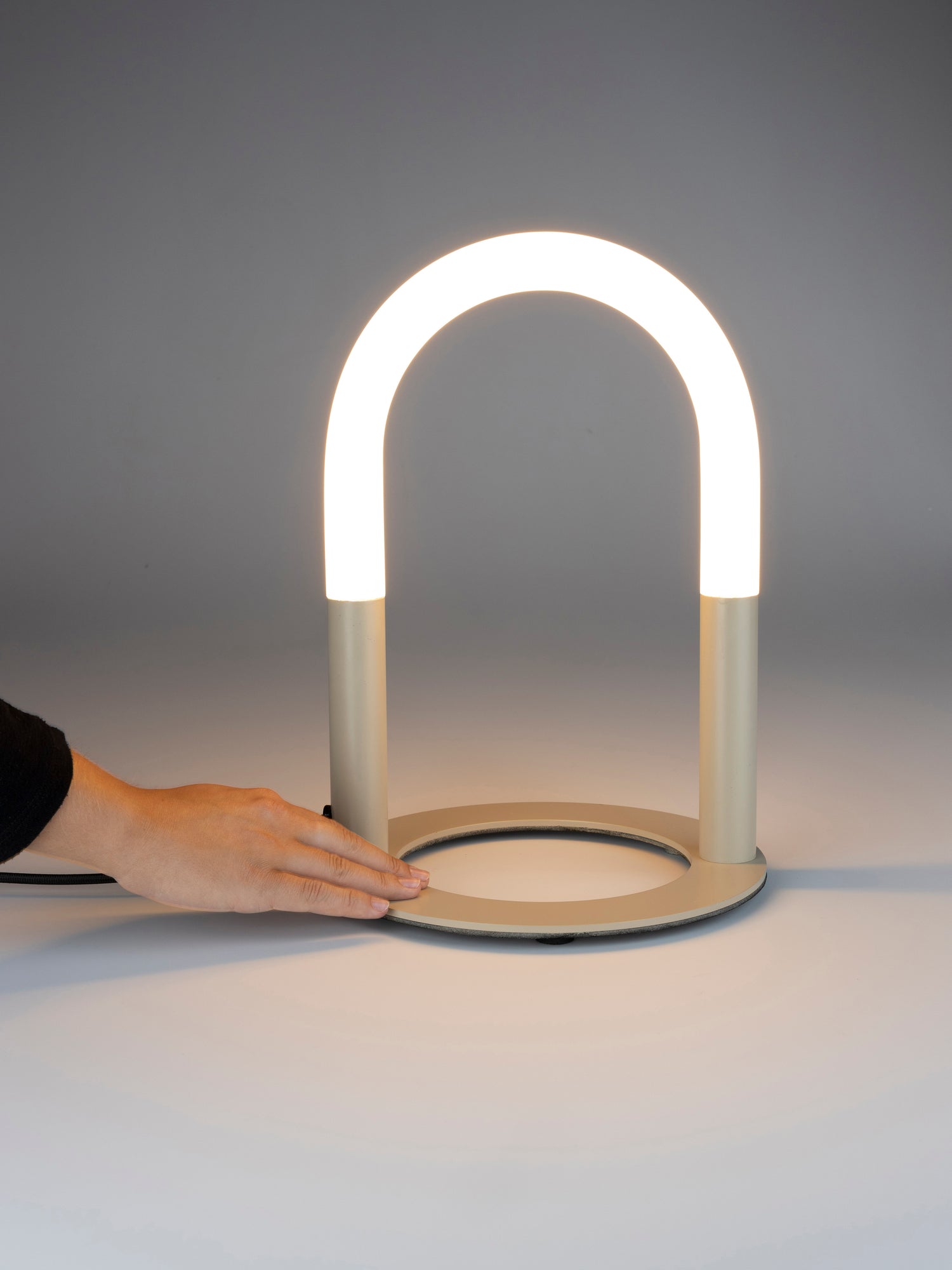 Arch Table Lamp