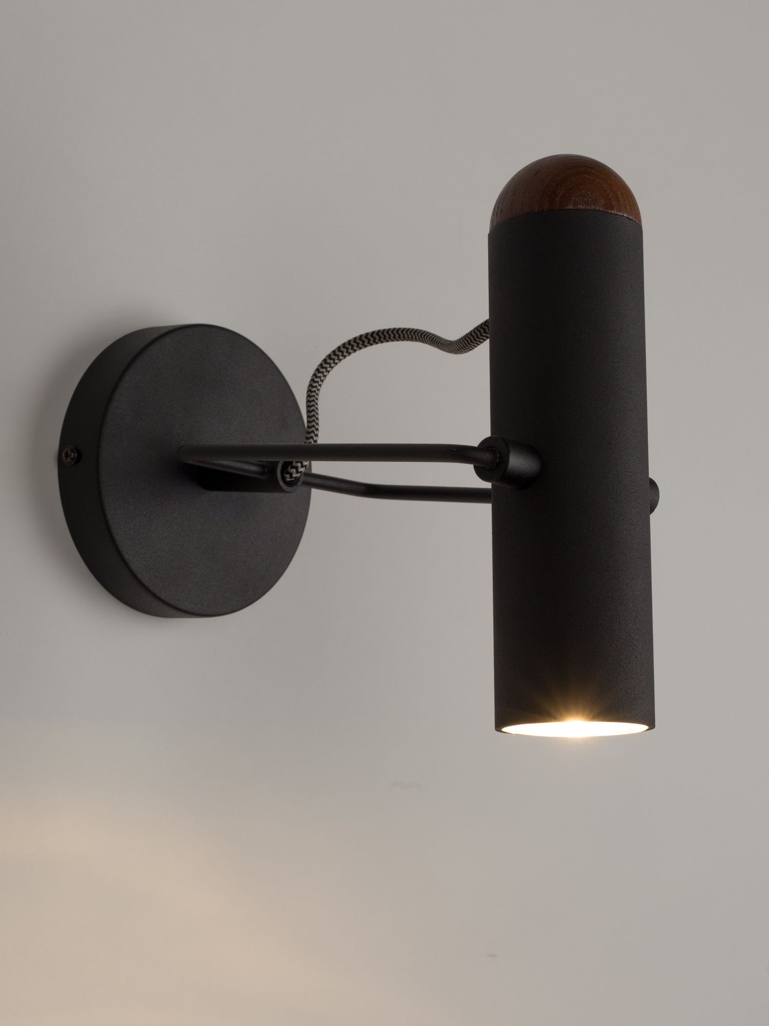 Marlon Wall Lamp in Black &amp; Walnut