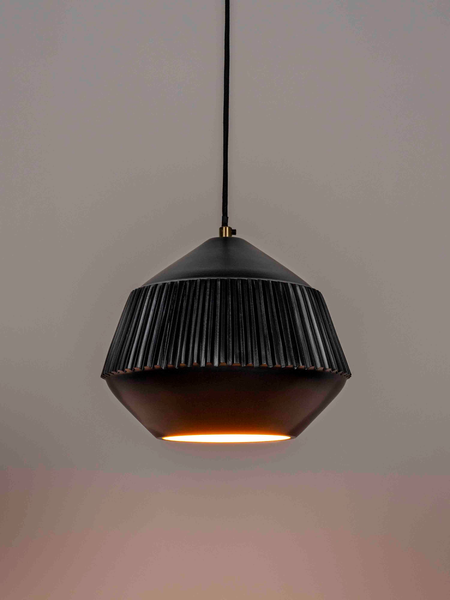 Aysa Wide Pendant Light - 2 Colour Options