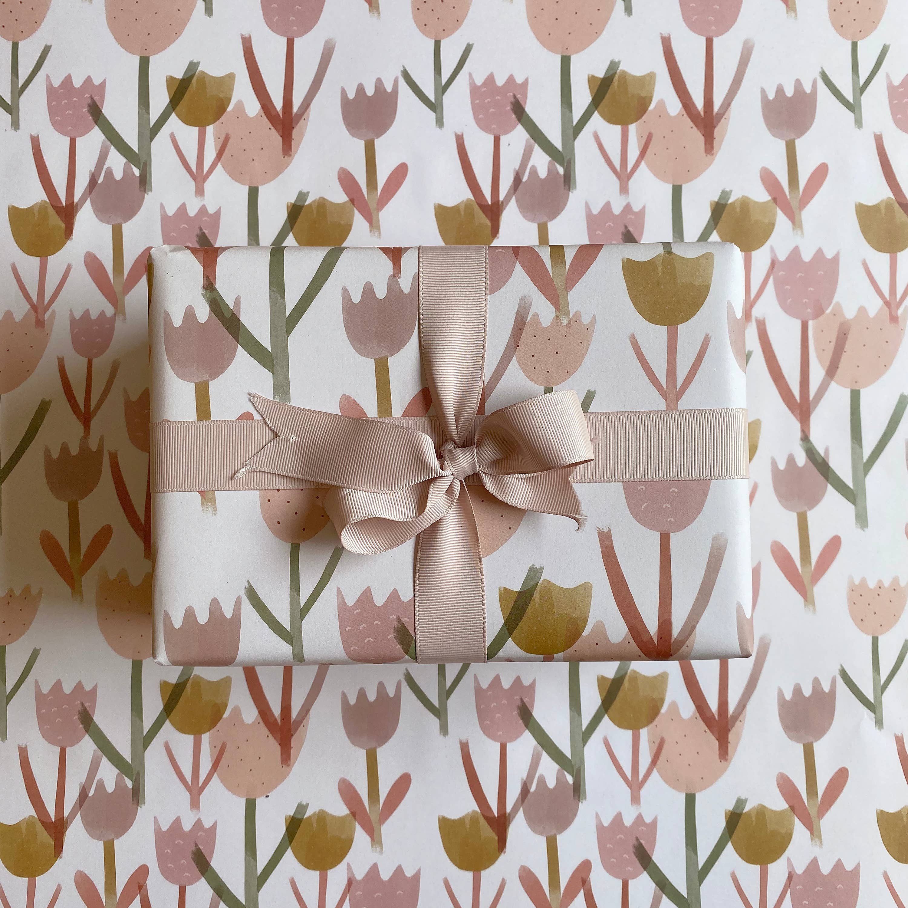 Tulip Gift Wrap