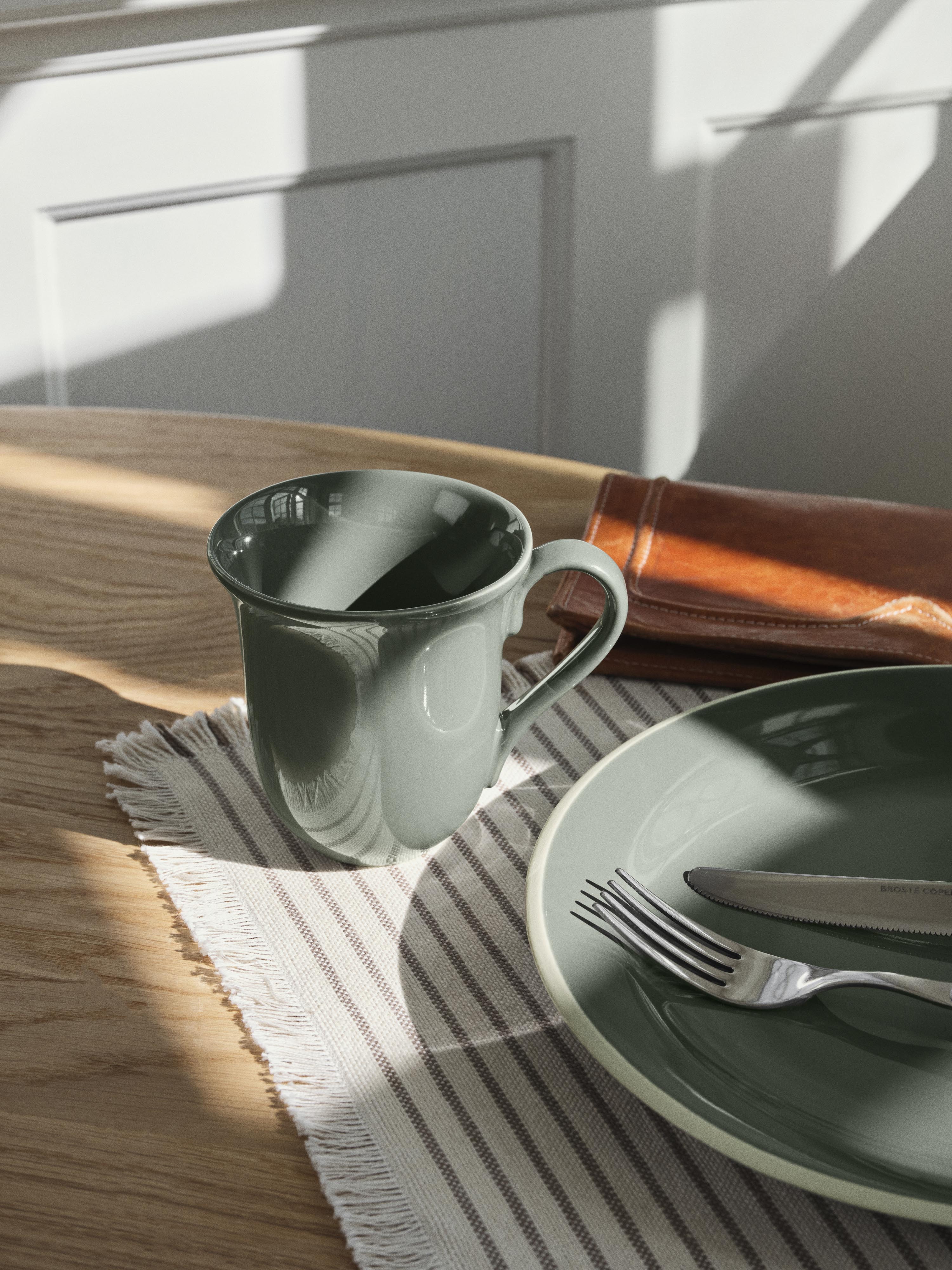 Taverna Green Glazed Small Stoneware Bowl