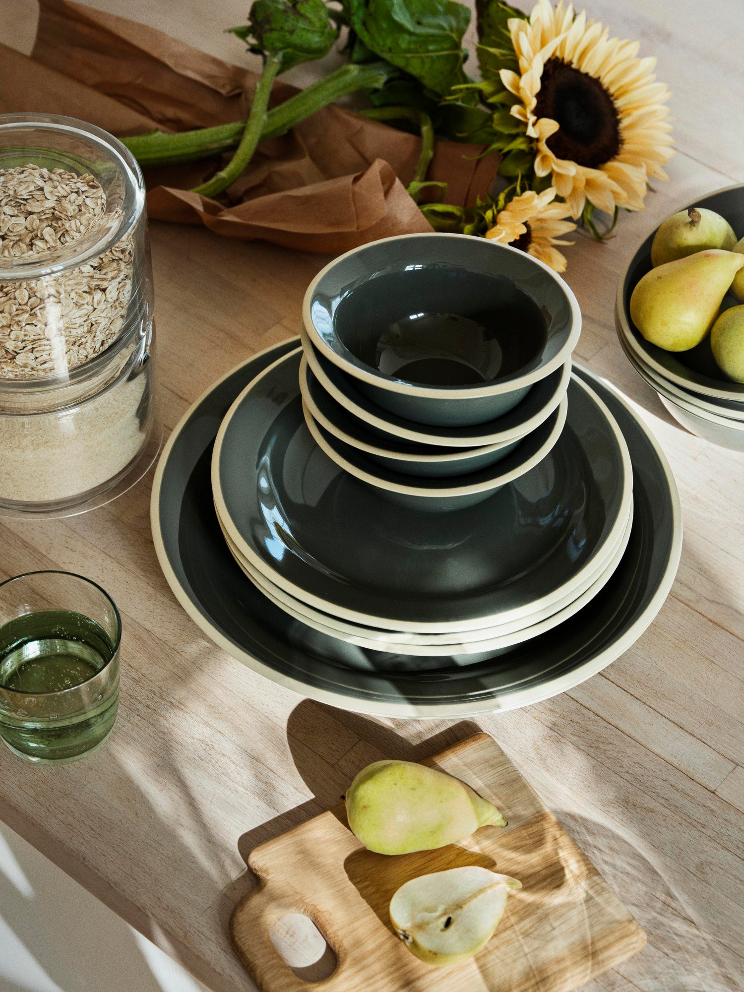 Taverna Green Glazed Small Stoneware Bowl