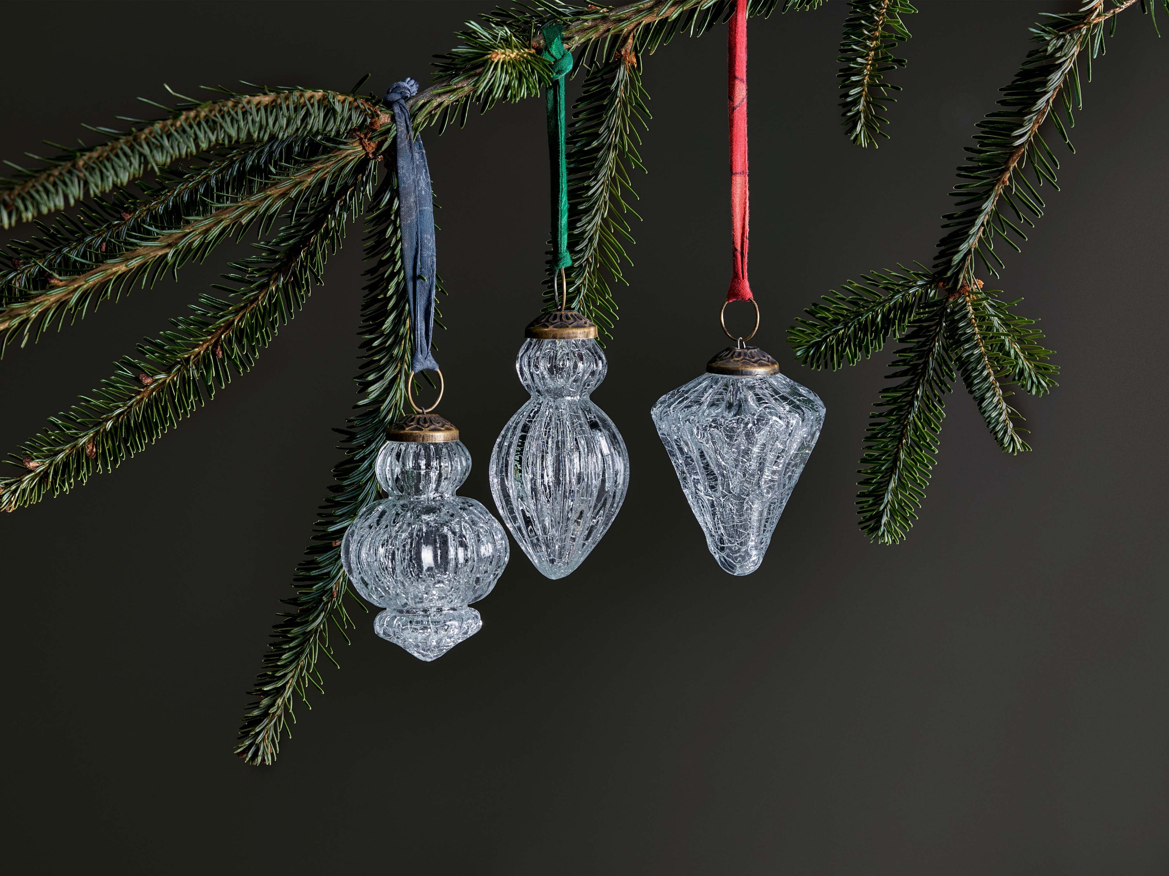 Calida Clear Crackle Recycled Glass Bauble - 3 Styles Available