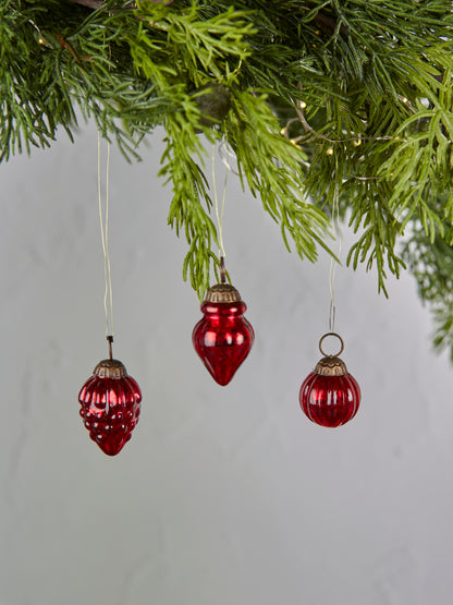 Assorted Bag of Red Glass Baubles