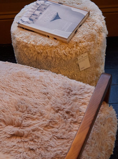 Round Cream Sheepskin Pouffe