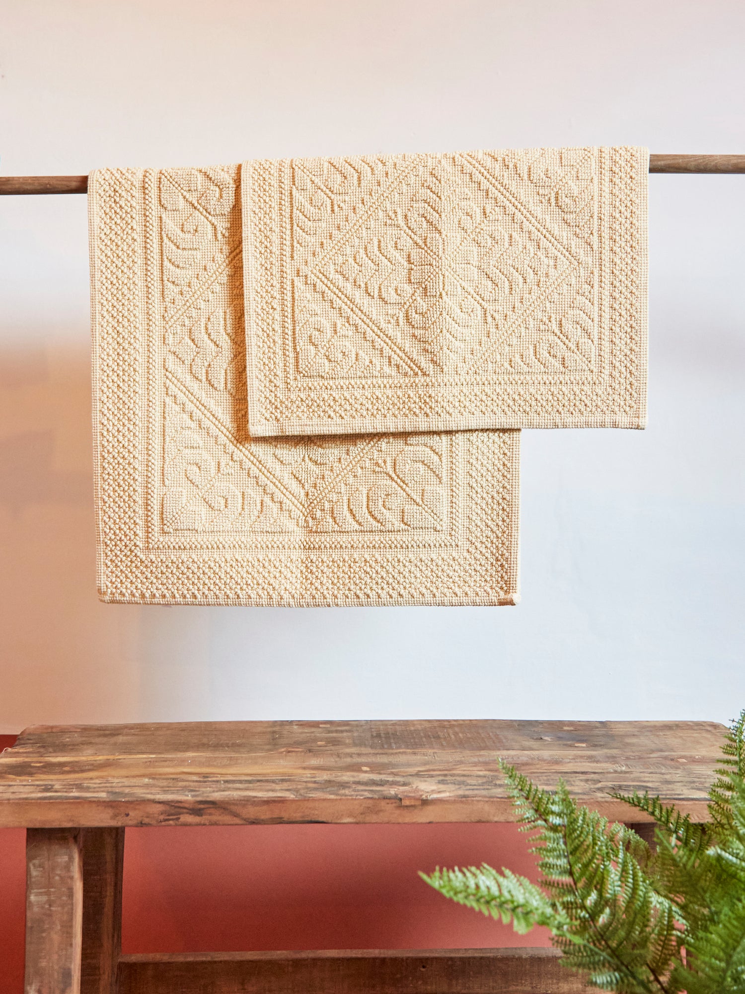 Enzo Bath Mat in Vanille - 2 Sizes Available