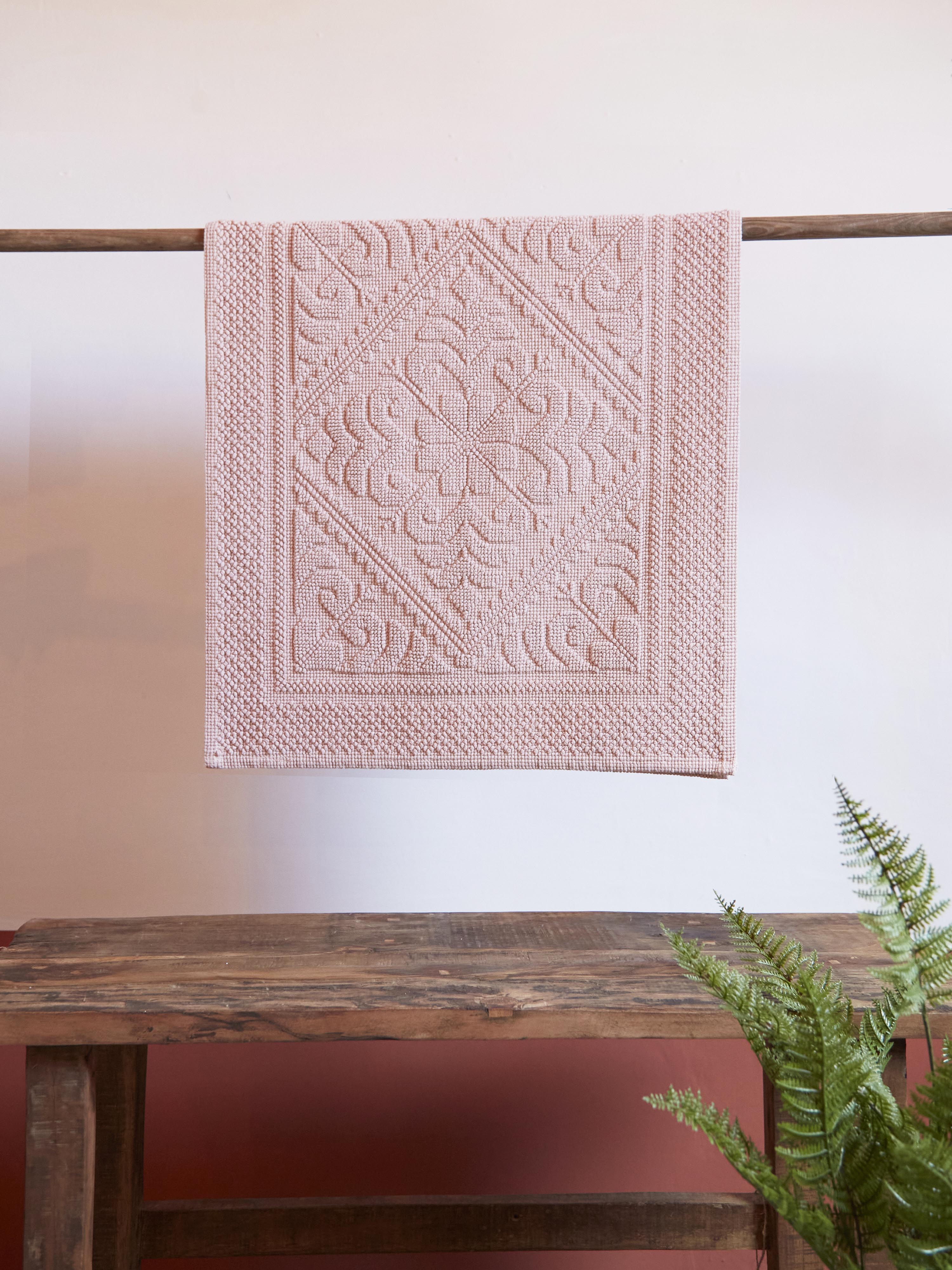 Enzo Bath Mat in Aubepine Pale Pink - 2 Sizes Available