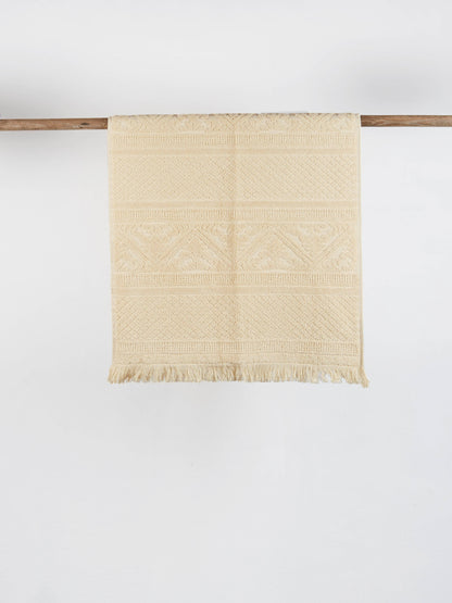 Embossed Jacquard Towel in Vanille - 4 Sizes Available