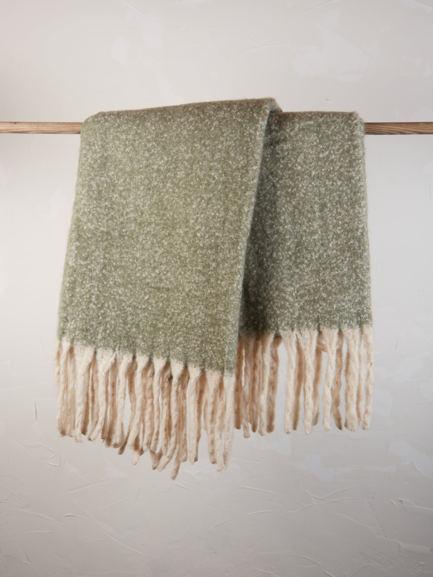 Isabel Recycled Fringed Throw - Vert De Gris