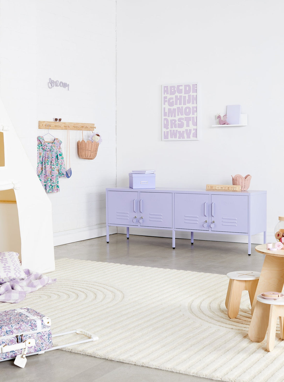 The Standard Mustard Made Locker in Lilac