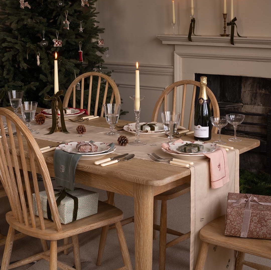 Christmas Table Runner - Natural