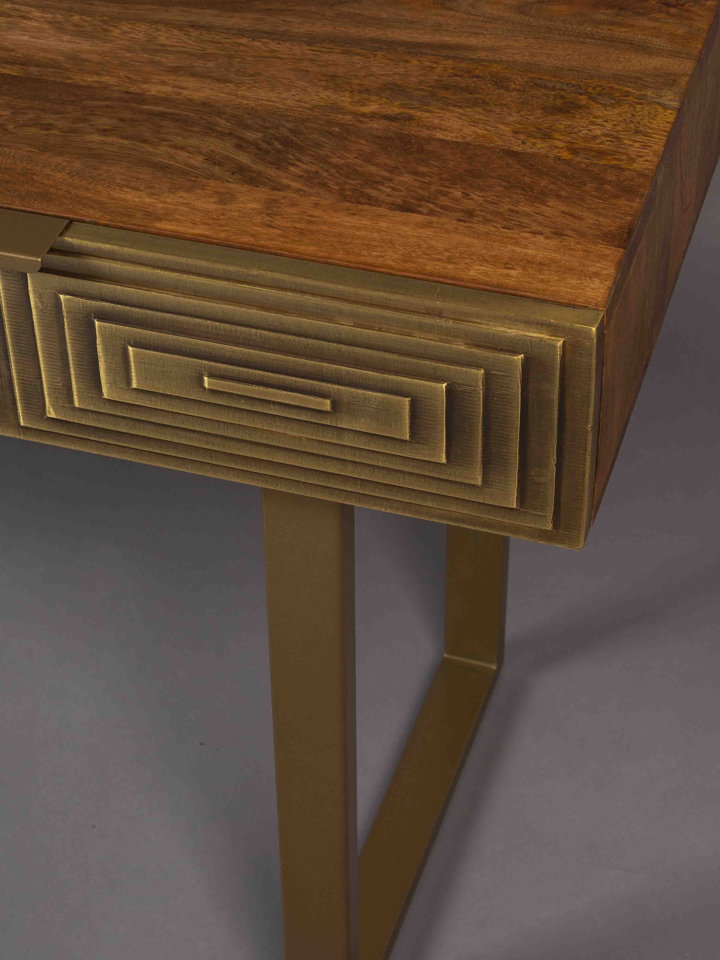 Volan Console Table