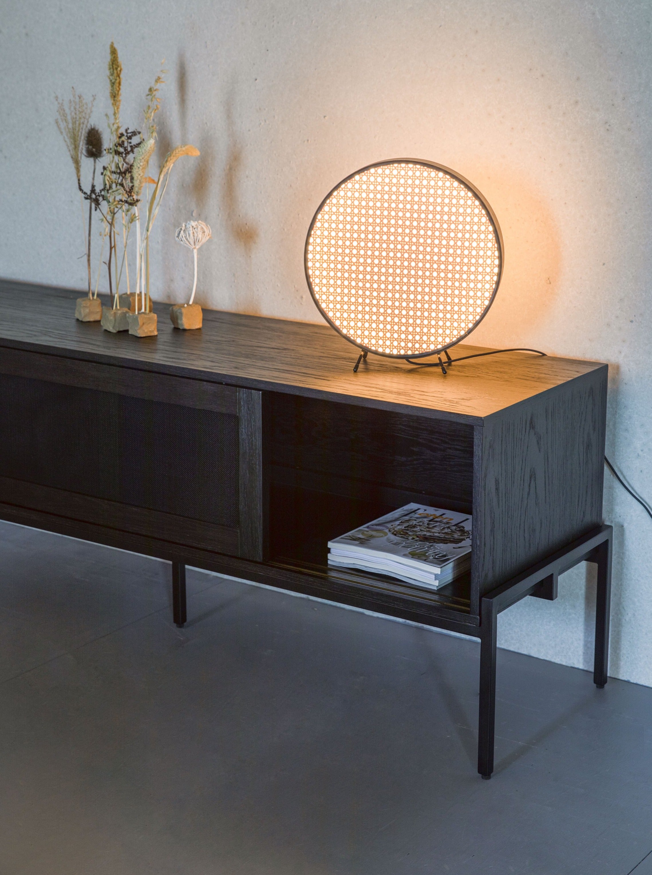 Sien Table Lamp