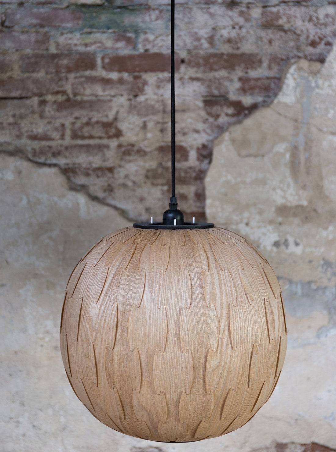 Bond Round Pendant Lamp