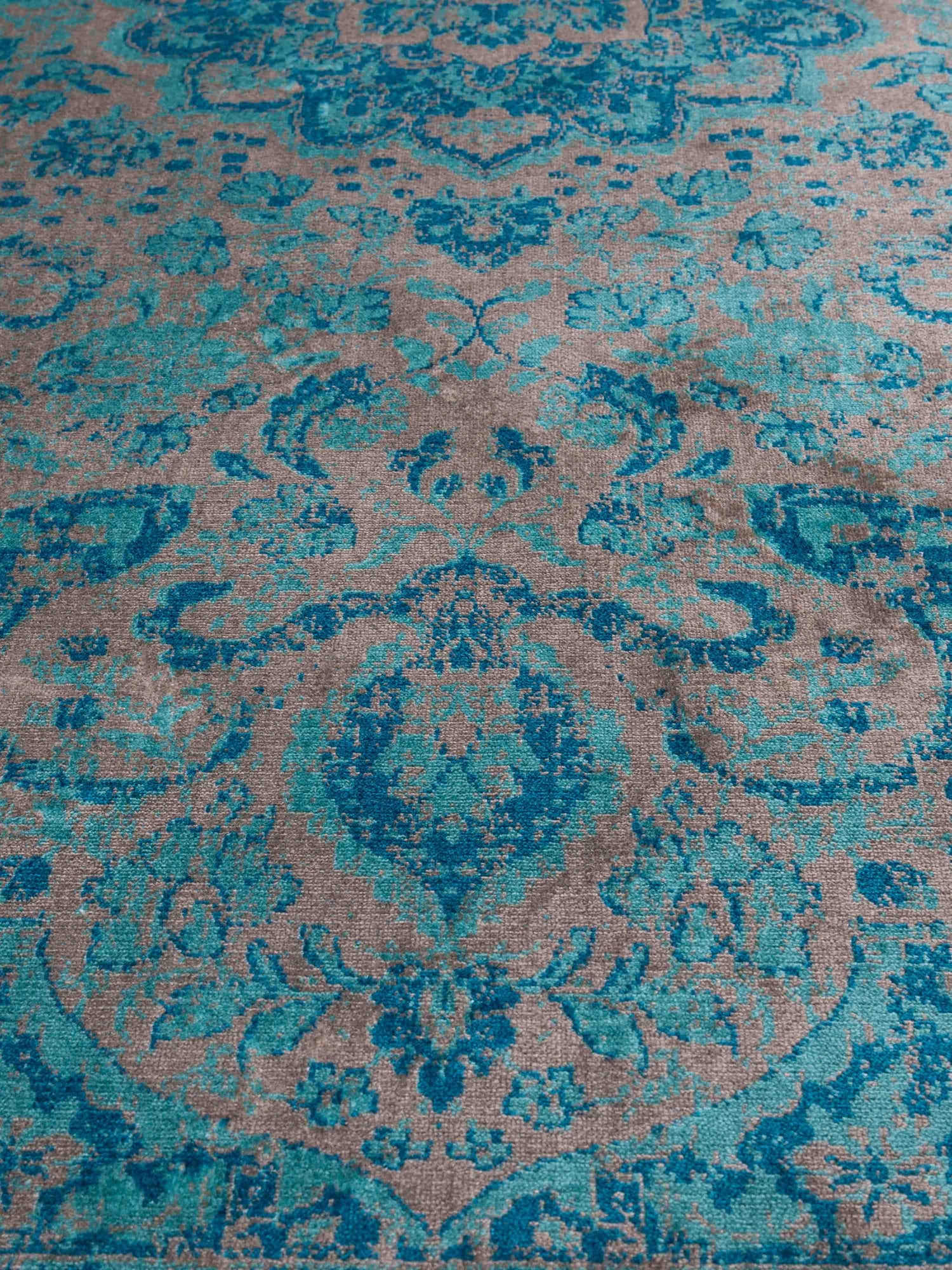 Shell Carpet in Blue or Black