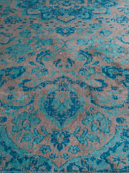 Shell Carpet in Blue or Black