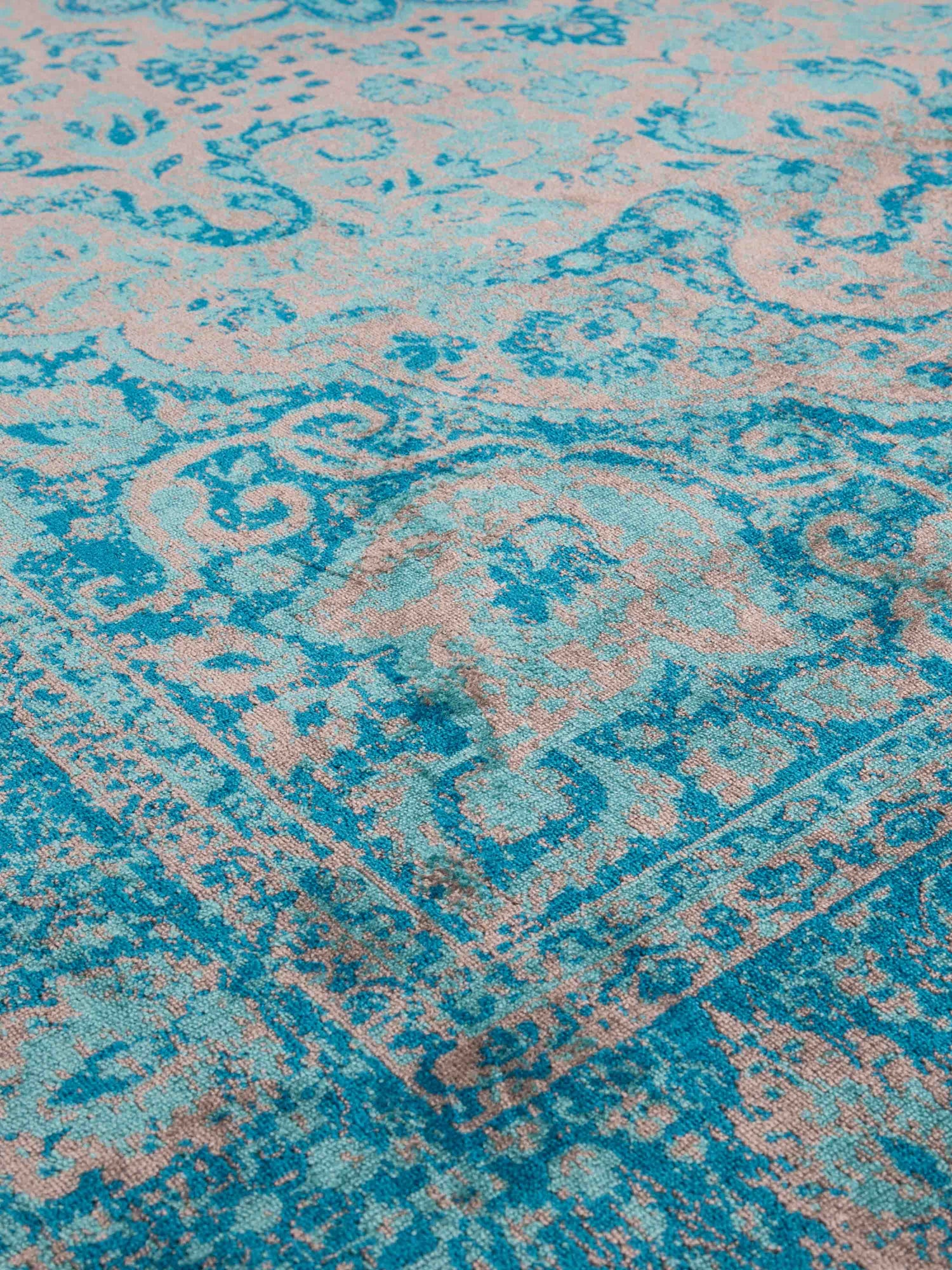 Shell Carpet in Blue or Black