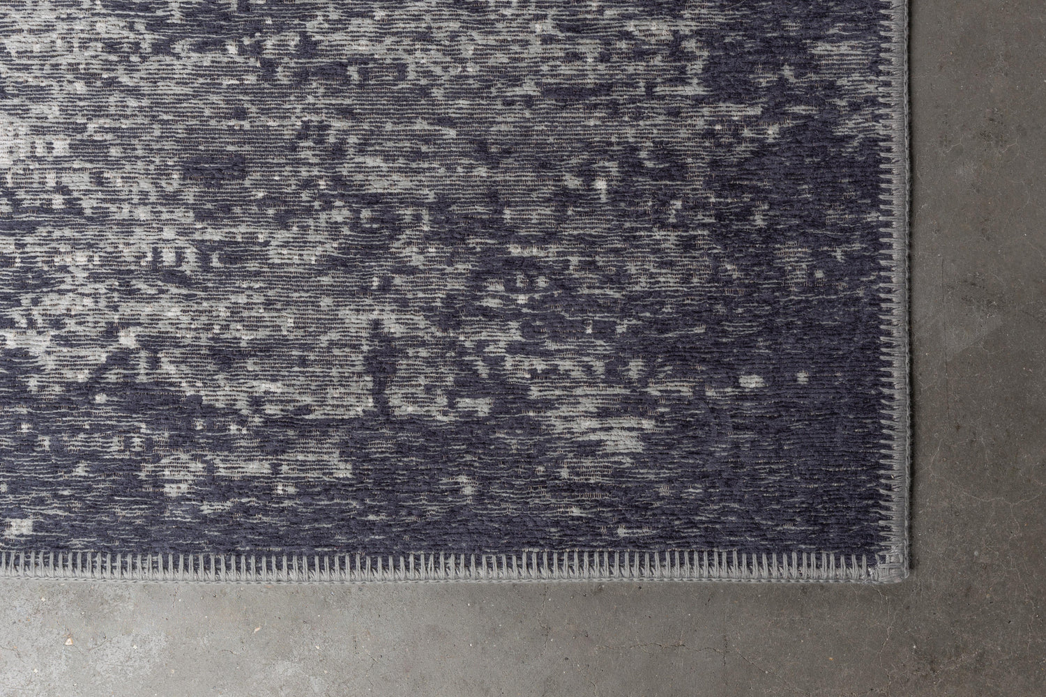 Caruso Carpet in Distressed Blue - 170 x 240/200 x 300cm