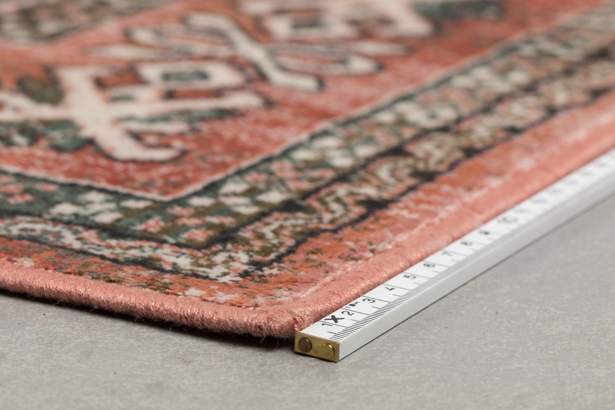 Carpet Mahal Pink/Olive 170x240/200 x 300cm