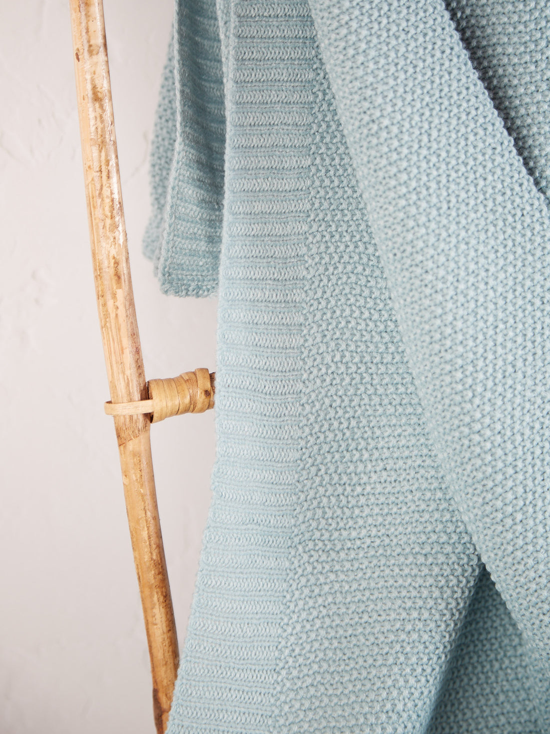 Knitted Throw - Aqua