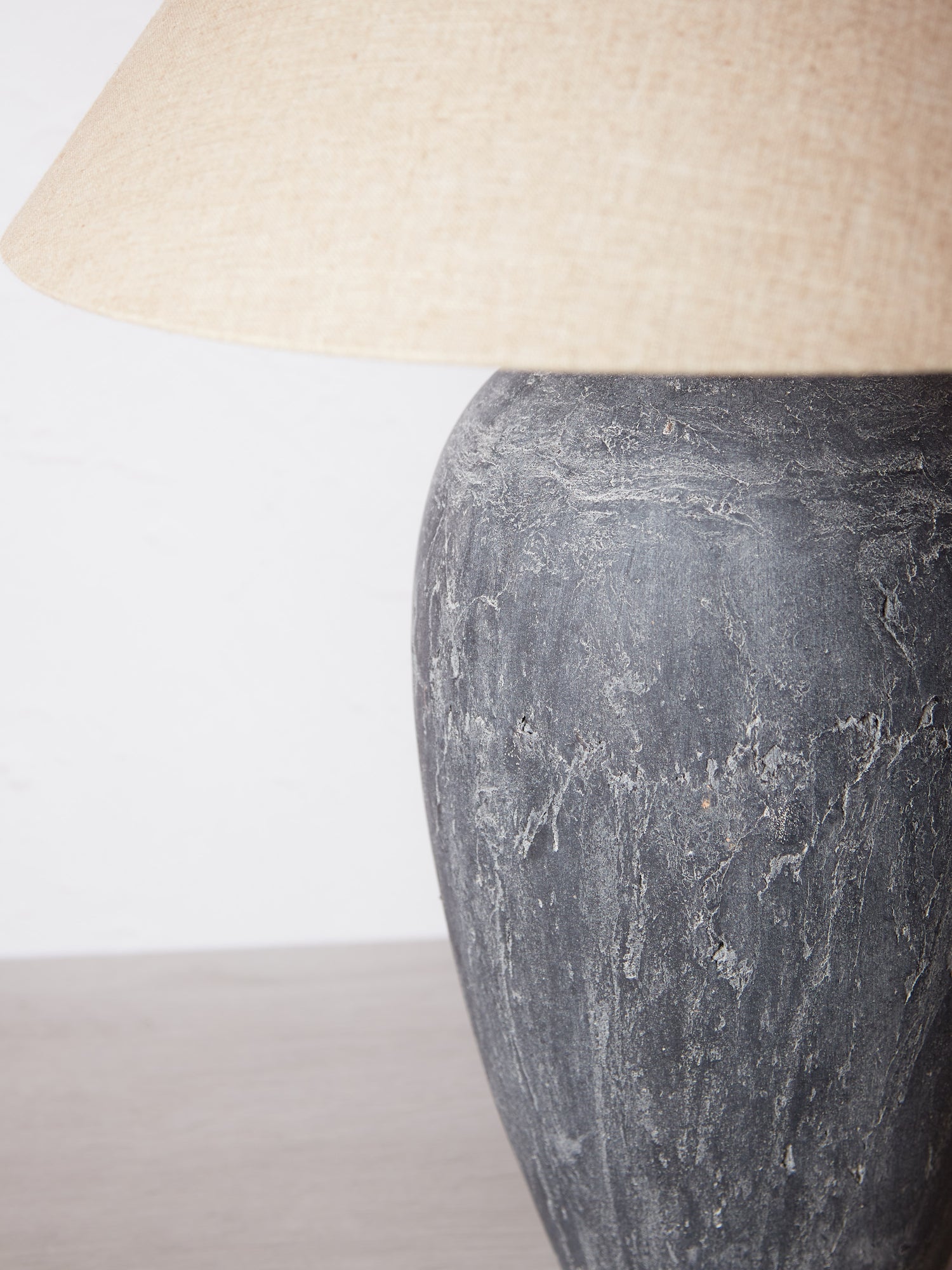 Annan Concrete Washed Lamp