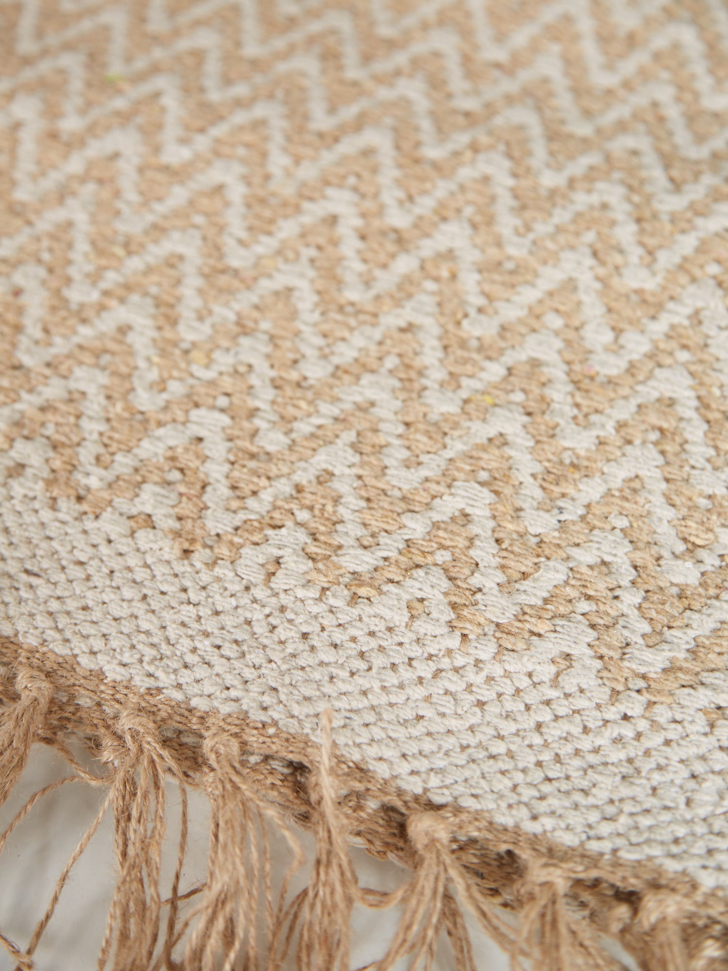 Hand Woven Patterned Rug with Jute and Tassels - 70 x 200cm