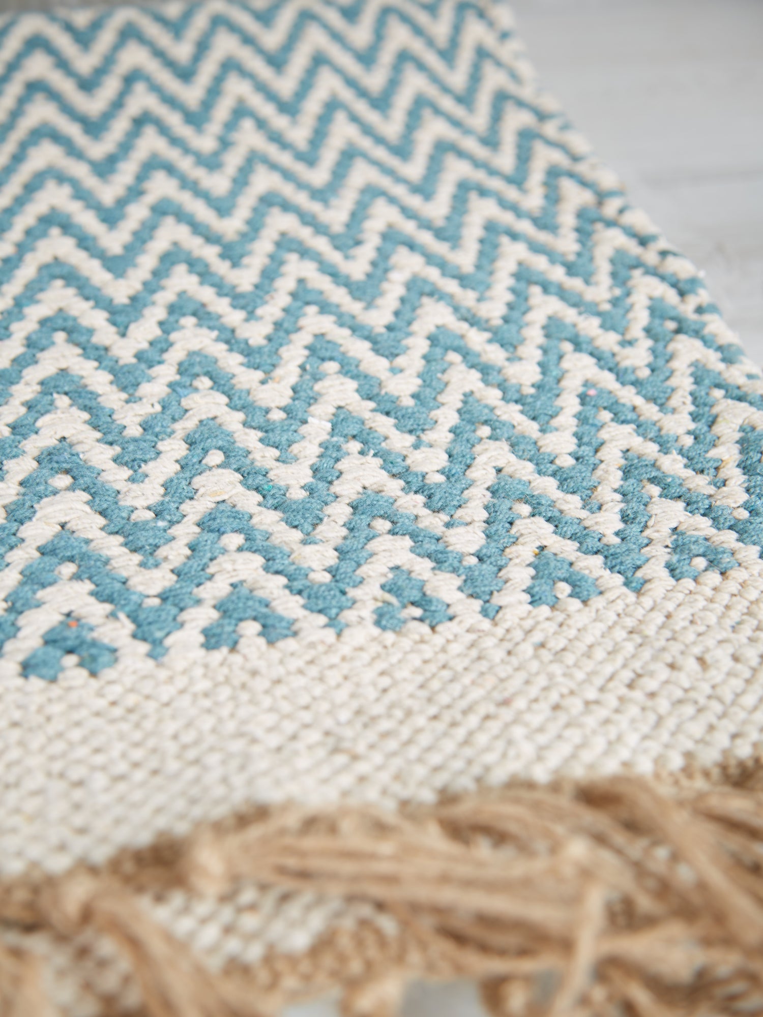 Hand Woven Patterned Rug with Jute and Tassels - 70 x 200cm