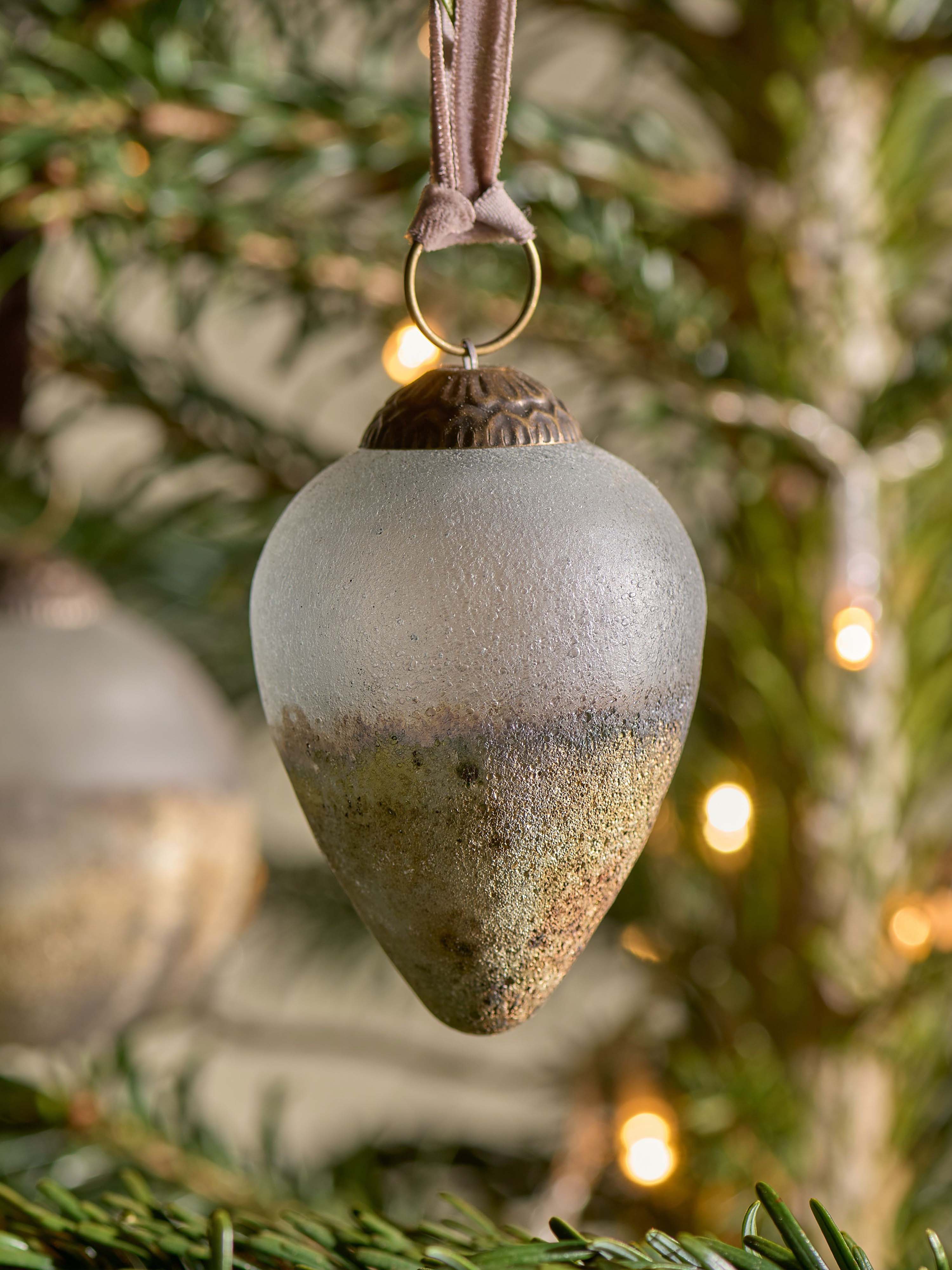 Ngolo Aged Smoke Etched Two-tone Bauble - Teardrop