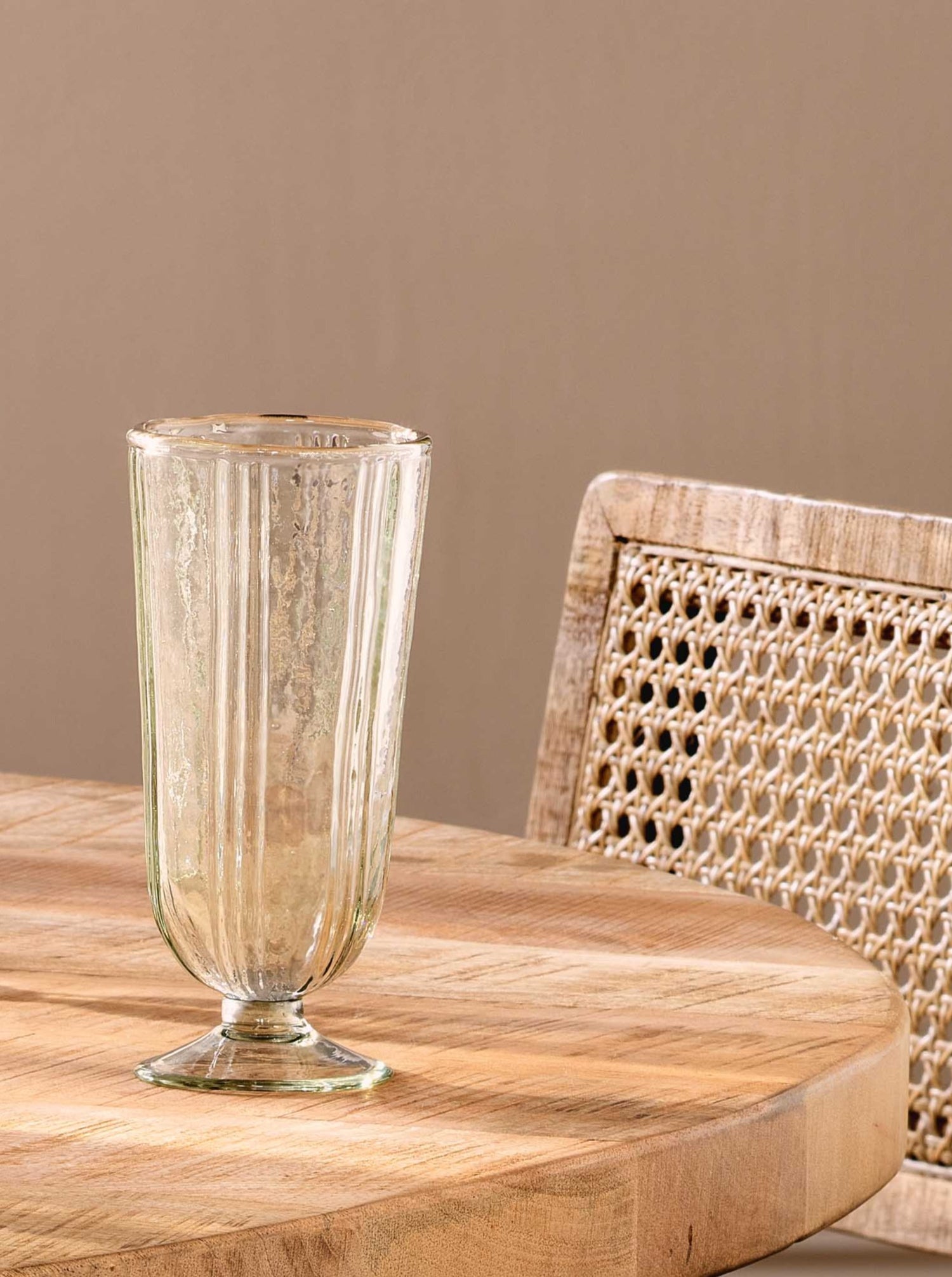 Sigriri Tall Hand Blown Recycled Wine Glass