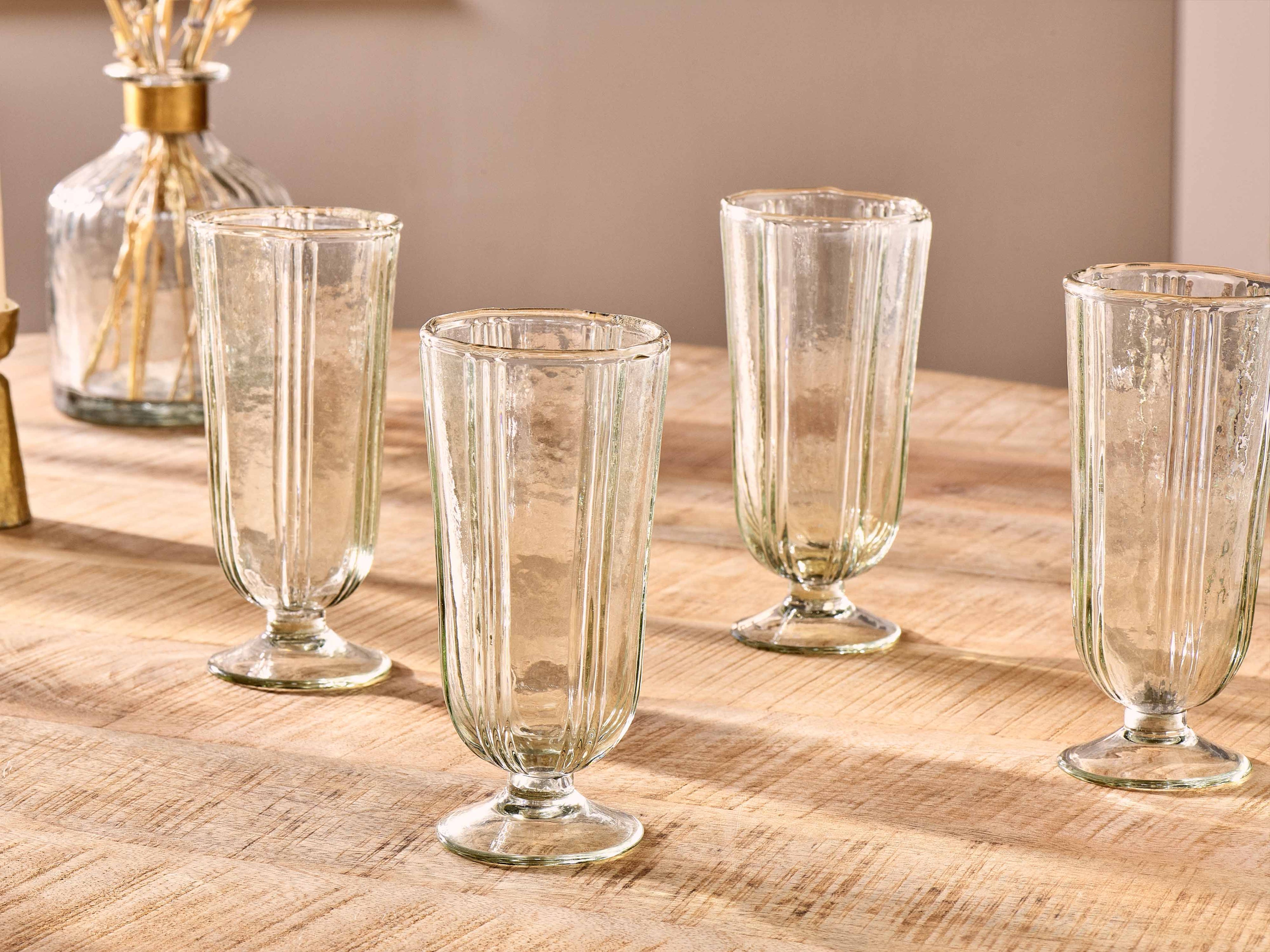 Sigriri Tall Hand Blown Recycled Wine Glass