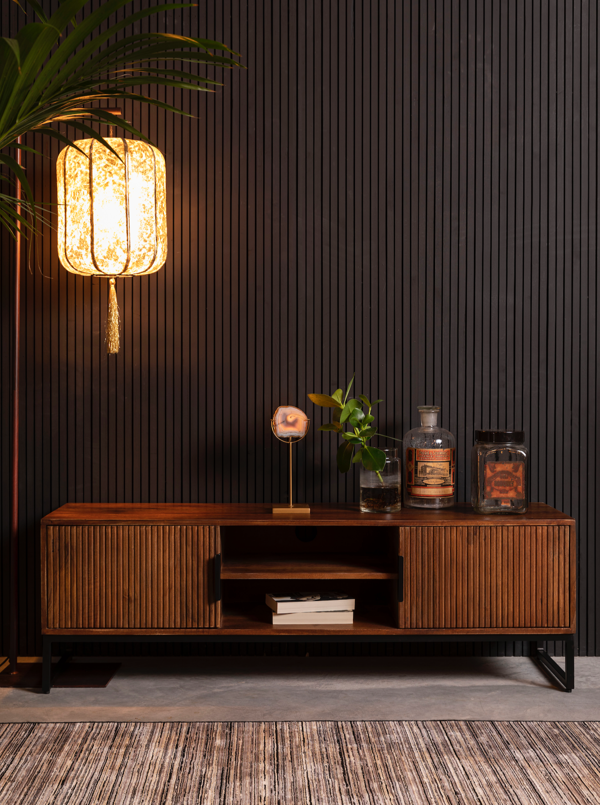 Saroo Sideboard