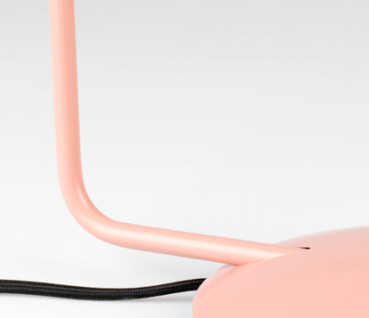 Pixie Desk Lamp in Pink