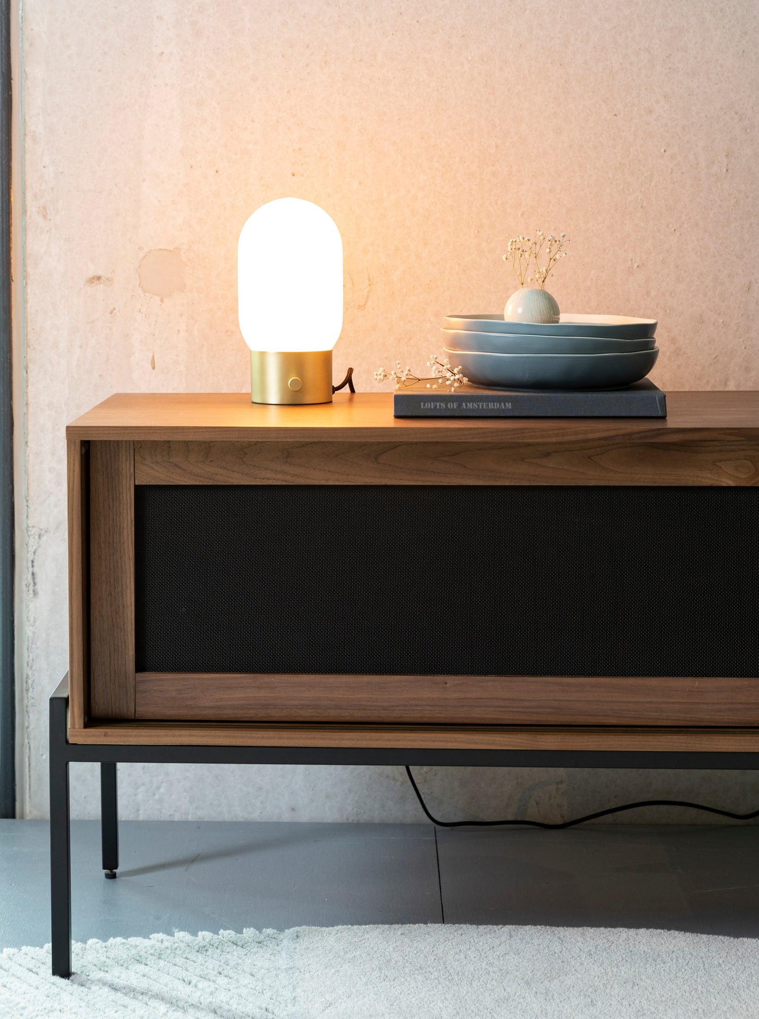 Urban Charger Table Lamp in Gold