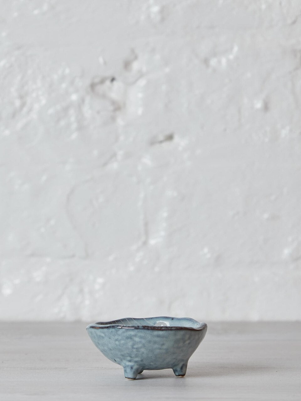 Nordic Sea Small Stoneware Nibble Bowl on Feet