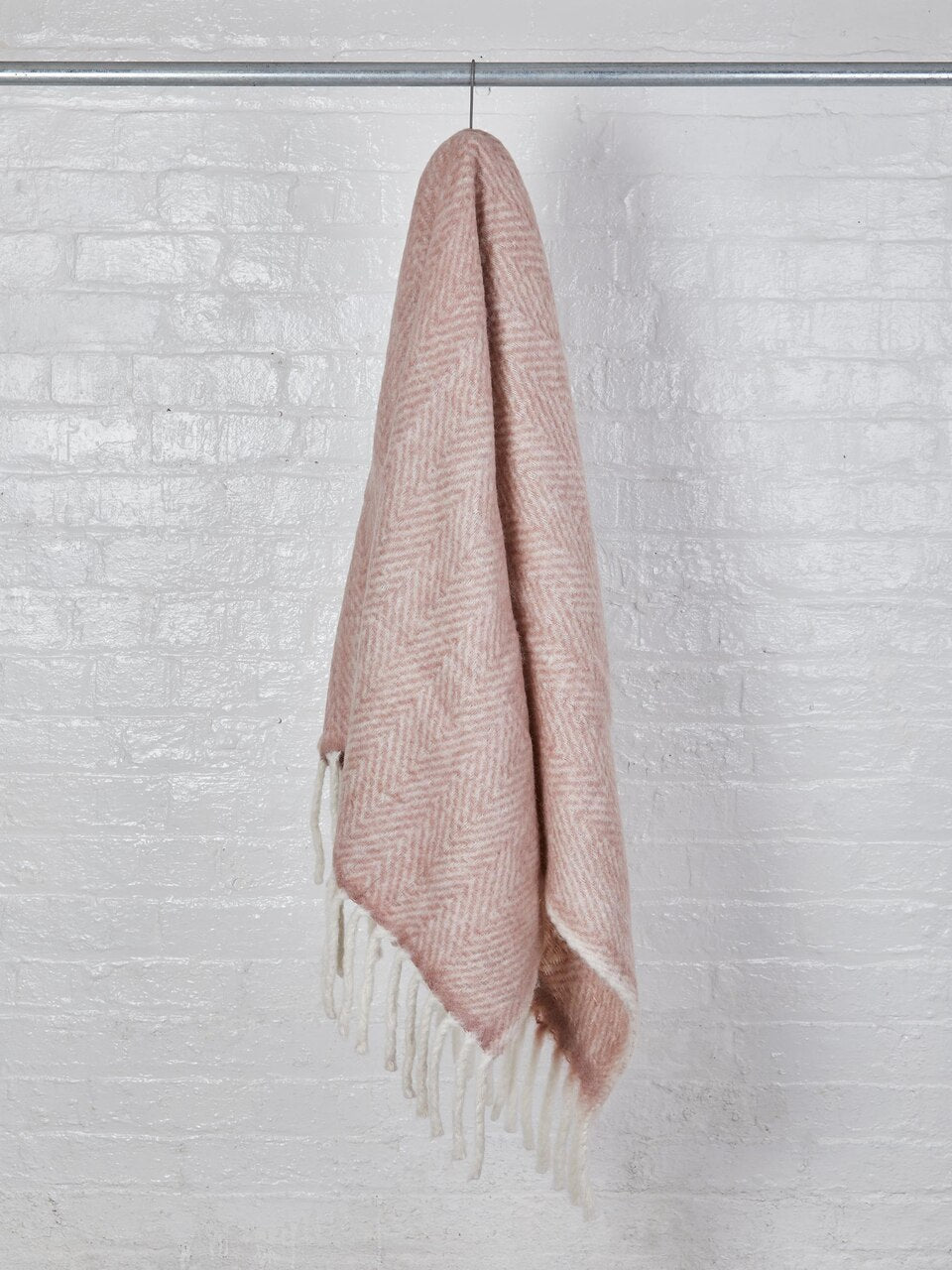 Mohair Throw in Rouge Pink