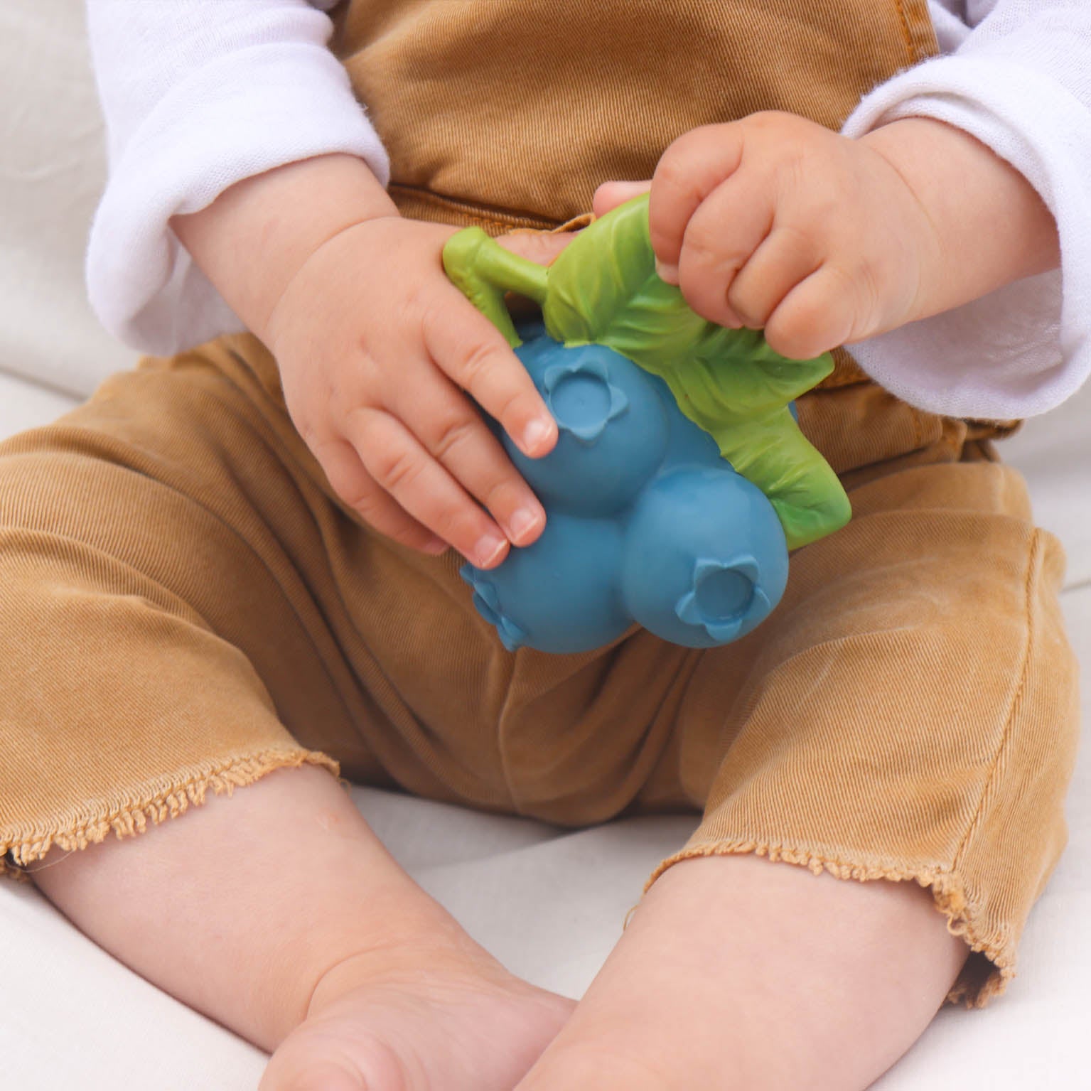 Jerry The Blueberry Natural Rubber Teething Bracelet &amp; Bath Toy