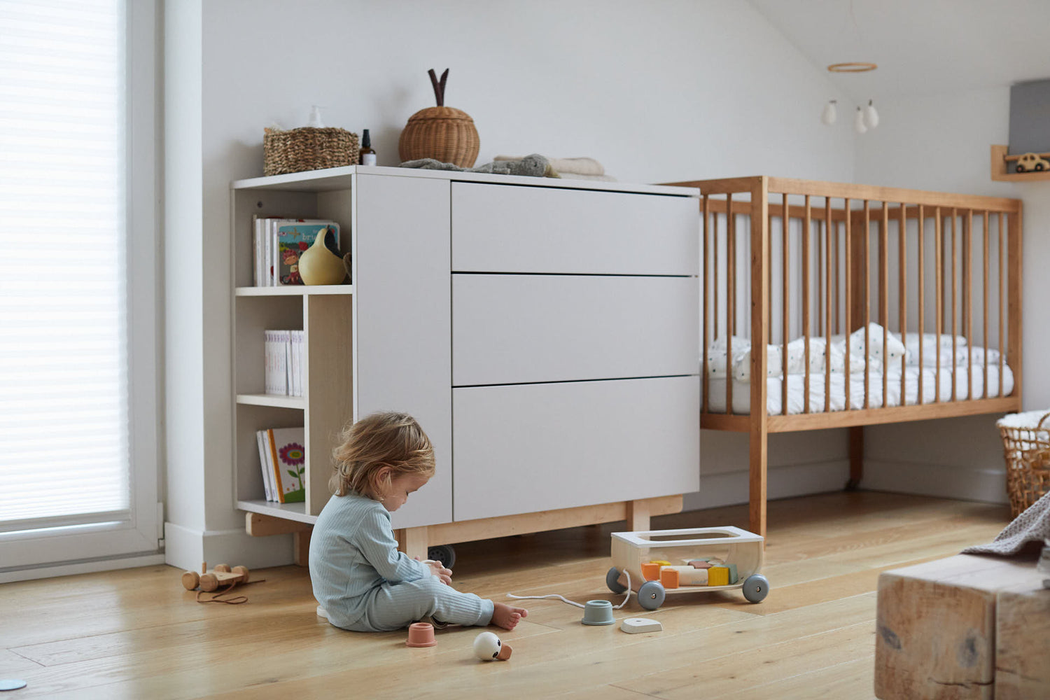 Handmade Classic Scandi Chest of Drawers - Cashmere