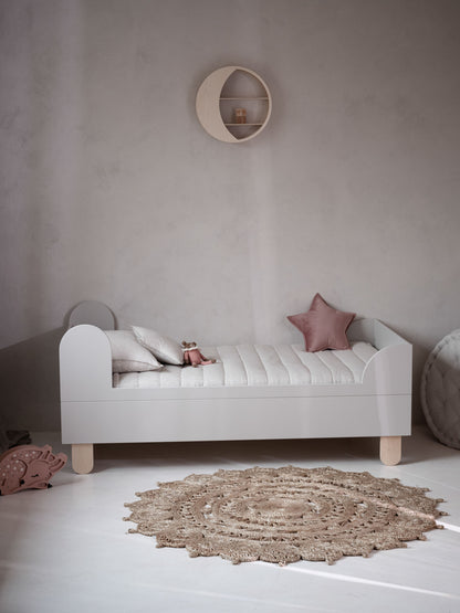 Classic Scandi Bed - Cashmere