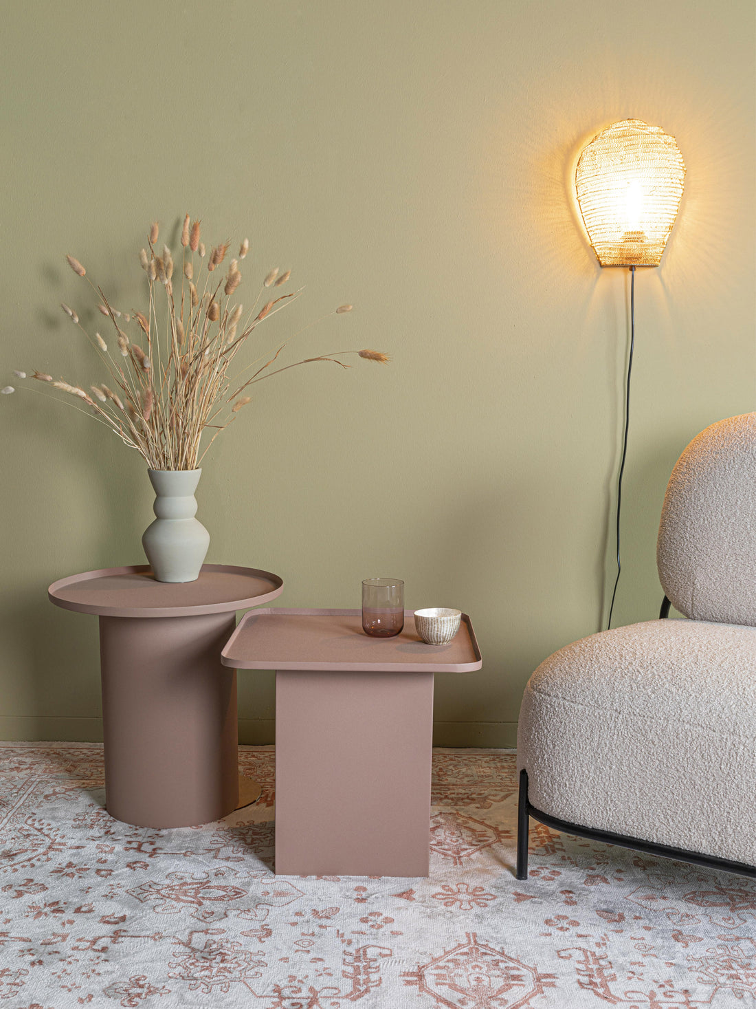 Sverre Round Side Table - Rose Pink